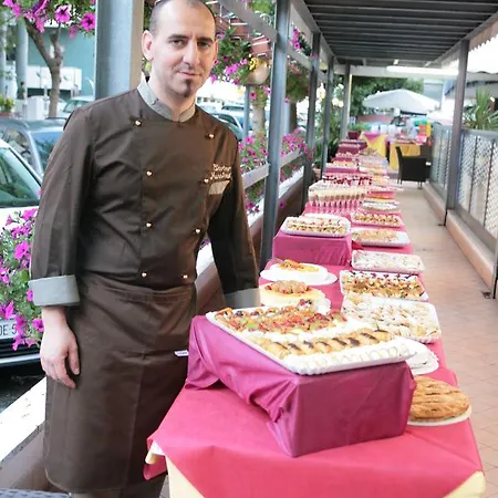 Отель Faber Римини