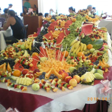 Faber فندق ريميني